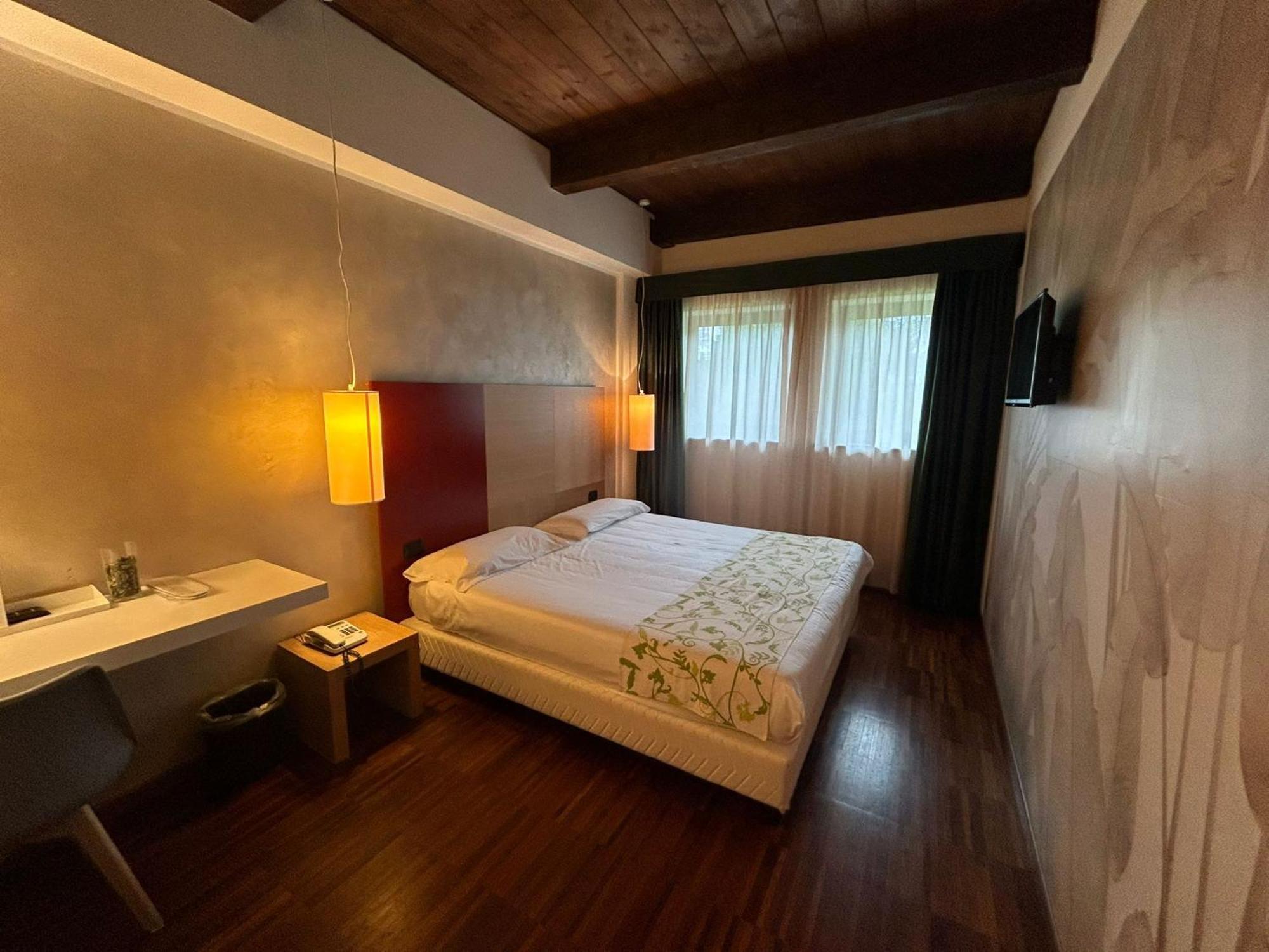 Cascina Scova Hotel 4*