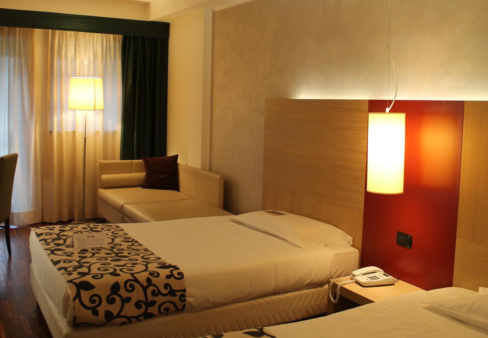 Cascina Scova 4* Pavia
